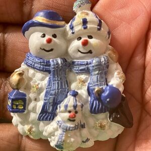 Charming Resin Snowman Family Brooch -Blue and White
